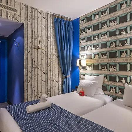 Sacha Hotel 4*