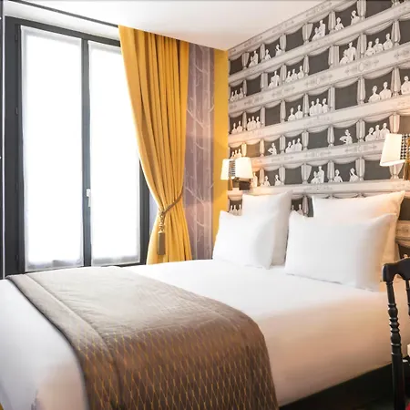 Sacha Hotel Parigi