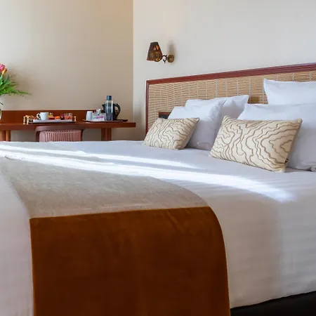 Sacha Hotel Parigi