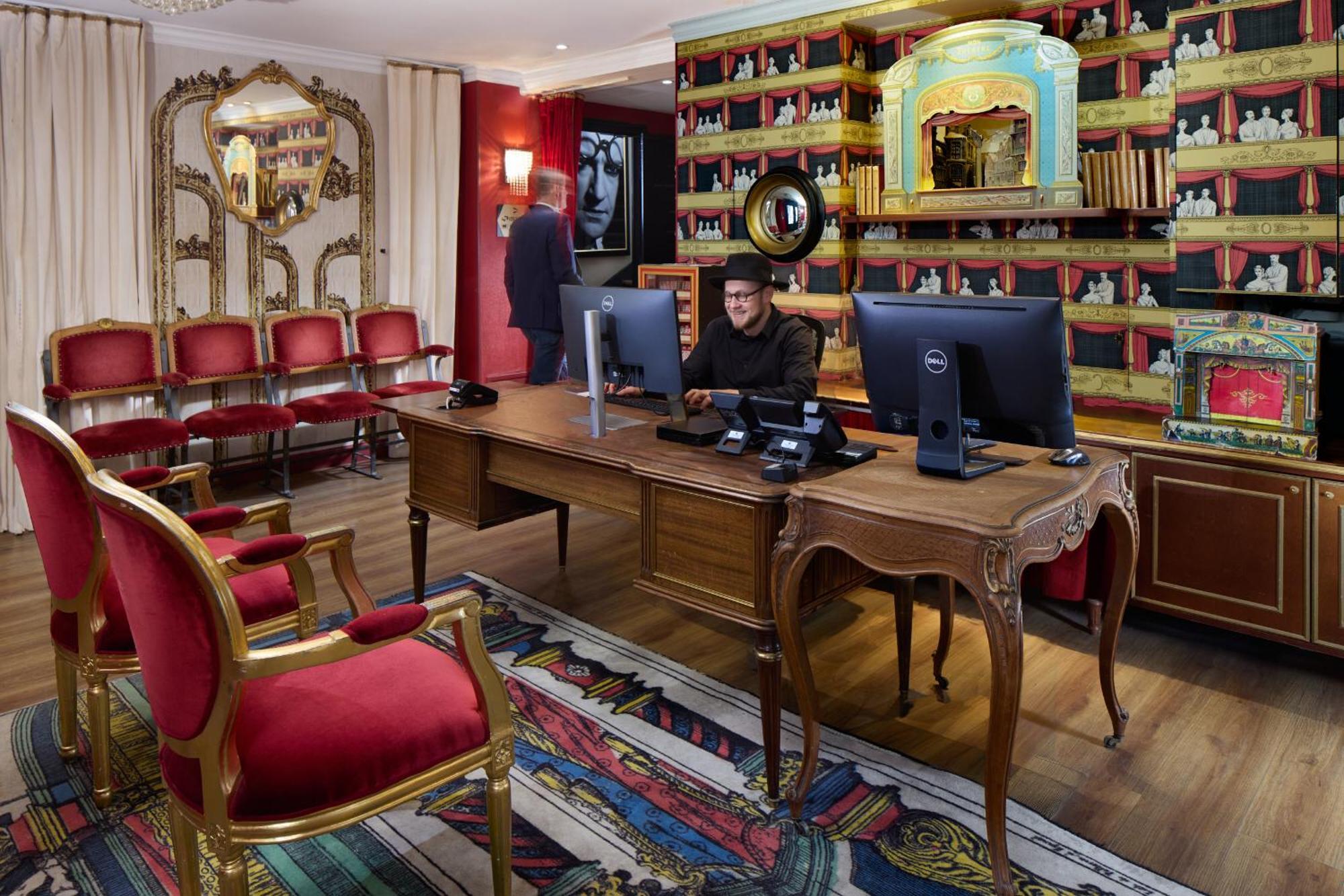 Sacha Hotel Parigi