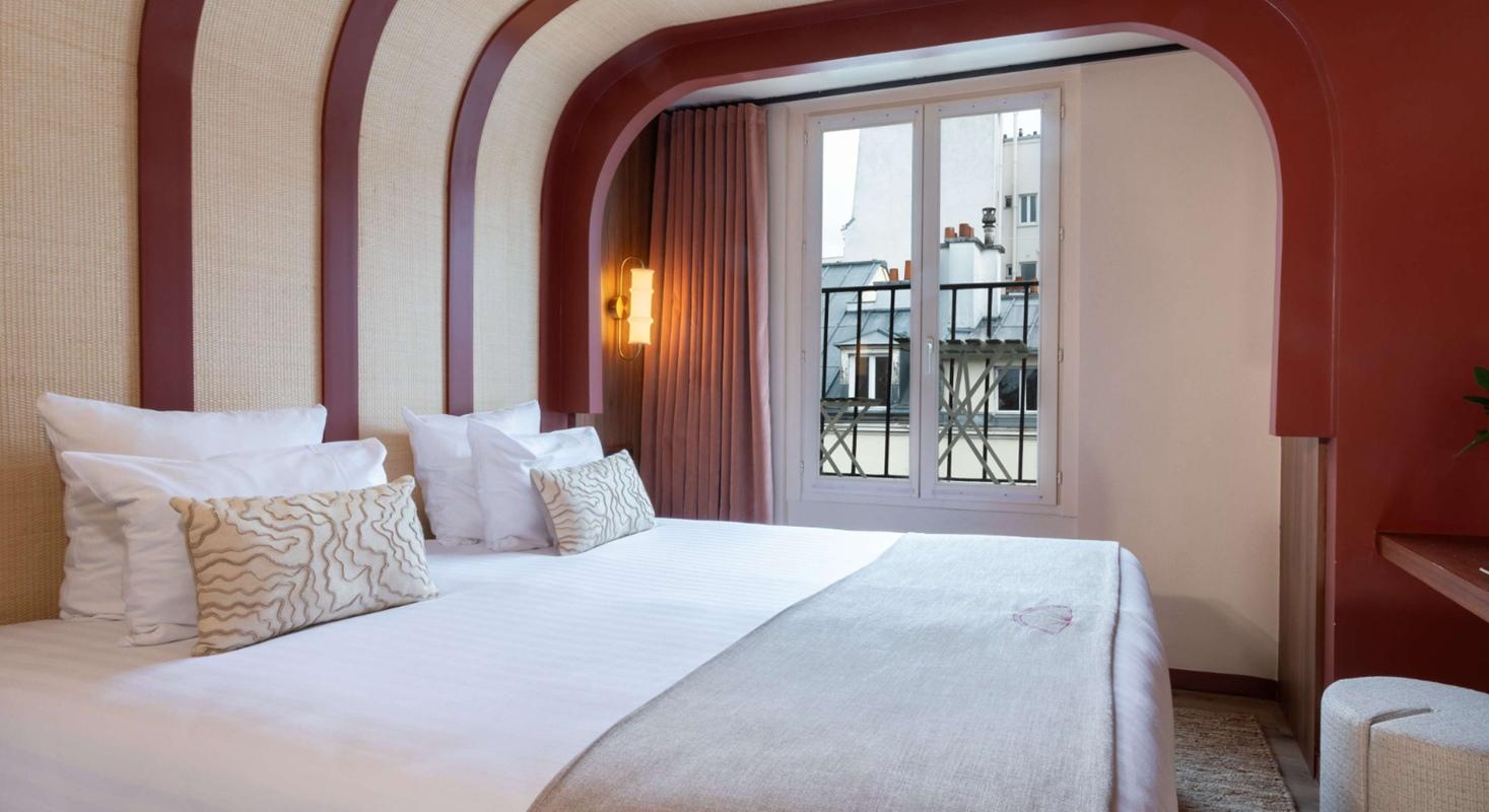 Sacha Hotel